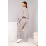 Komplet damski masełko bluza z broszką i spodnie z prostą nogawką fango-4