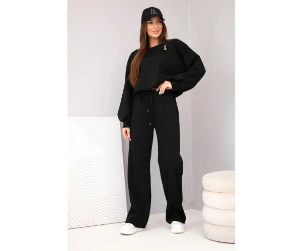 Komplet damski masełko bluza z broszką i spodnie z prostą nogawką czarny-3
