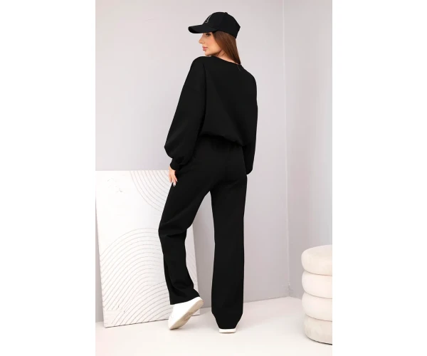 Komplet damski masełko bluza z broszką i spodnie z prostą nogawką czarny-4