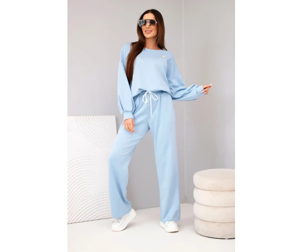 Komplet damski masełko bluza z broszką i spodnie z prostą nogawką niebieski-3