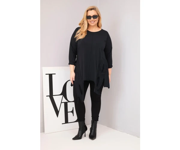 Bluzka damska bawełniana Plus Size z asymetrycznym dołem i wycięciami czarna-2