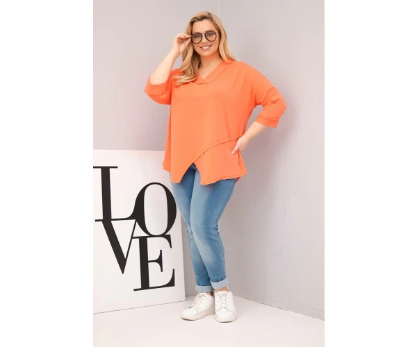 Bluzka damska bawełniana Plus Size z głębokim dekoltem V i asymetrycznym dołem morelowa-2