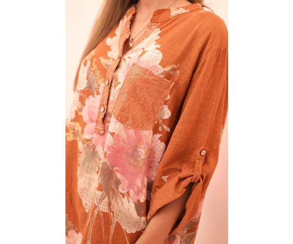 Bluzka damska z bawełny z kwiatowym wzorem i guzikami ruda-4