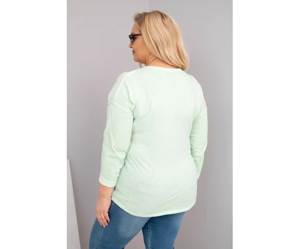 Bluzka damska Plus Size przecierana z napisem Love You More miętowa-3