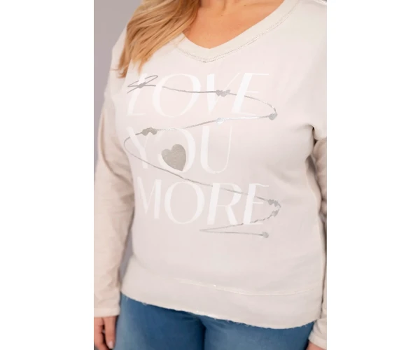 Bluzka damska Plus Size przecierana z napisem Love You More beżowa-2