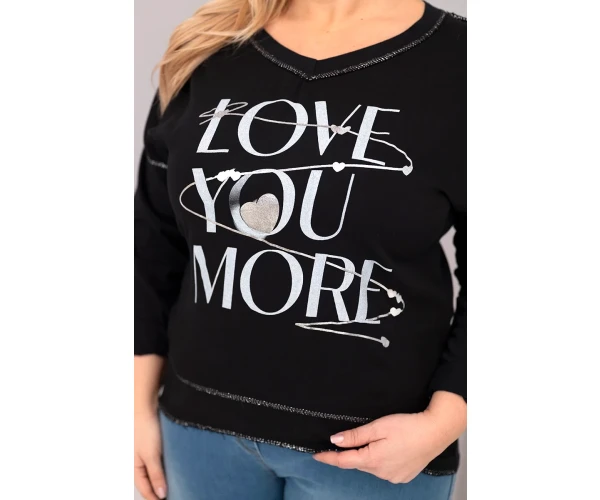 Bluzka damska Plus Size przecierana z napisem Love You More czarna-2