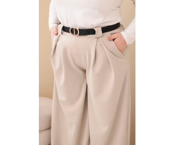 Spodnie damskie Plus Size wiskozowe z szeroką nogawką i paskiem beżowe-4