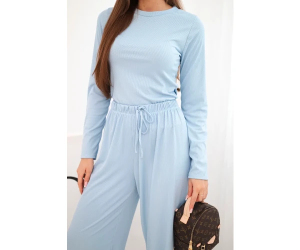 Komplet damski wiskozowy z bluzką i szerokimi spodniami niebieski-4