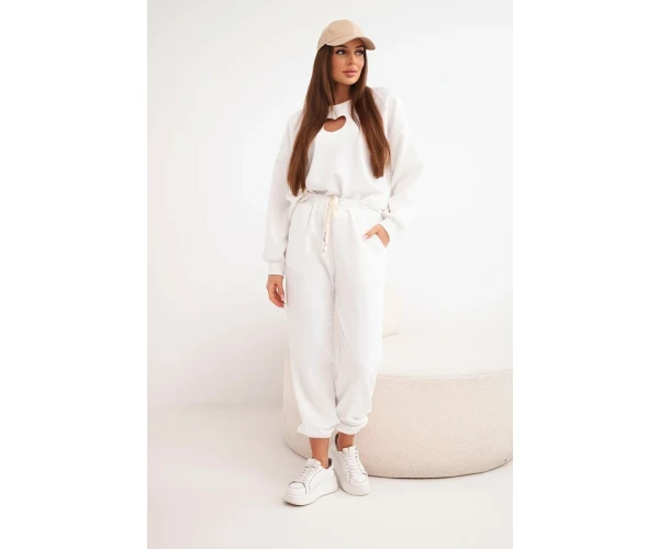 Komplet damski masełko z wycięciem w kształcie serca ecru-2