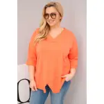 Bluzka damska bawełniana Plus Size z głębokim dekoltem V i asymetrycznym dołem morelowa-1