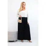 Spodnie damskie Plus Size z szerokimi nogawkami i plisowaniem czarne-2