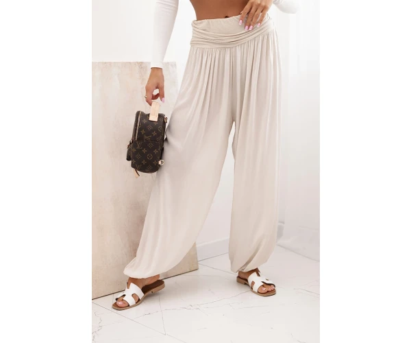 Spodnie damskie wiskozowe z szeroką nogawką i marszczeniami beżowe-1