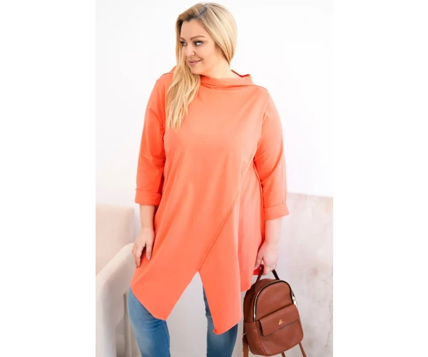 Bluzka damska bawełniana Plus Size asymetryczna z podwijanym rękawem morelowa-1