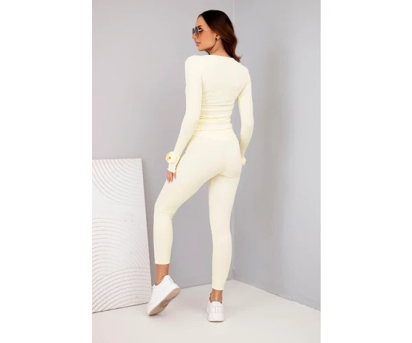 Komplet damska z prążkowanej wiskozy z długim rękawem i legginsami żółty-3