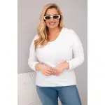 Bluzka damska Plus Size przecierana z dekoltem V i dłuższym tyłem biała-1