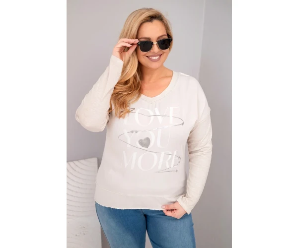 Bluzka damska Plus Size przecierana z napisem Love You More beżowa-1