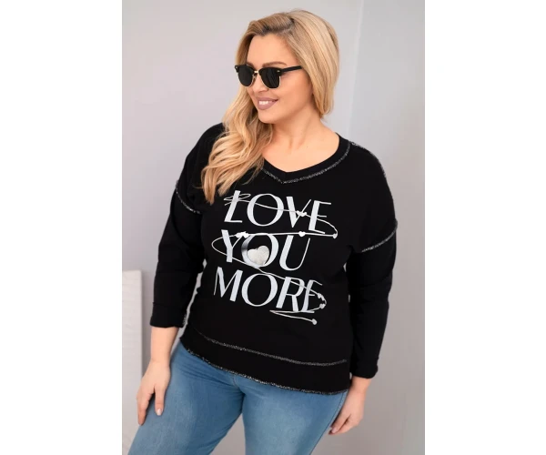 Bluzka damska Plus Size przecierana z napisem Love You More czarna-1