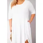 Sukienka damska bawełniana Plus Size z asymetrycznym dołem biała-4