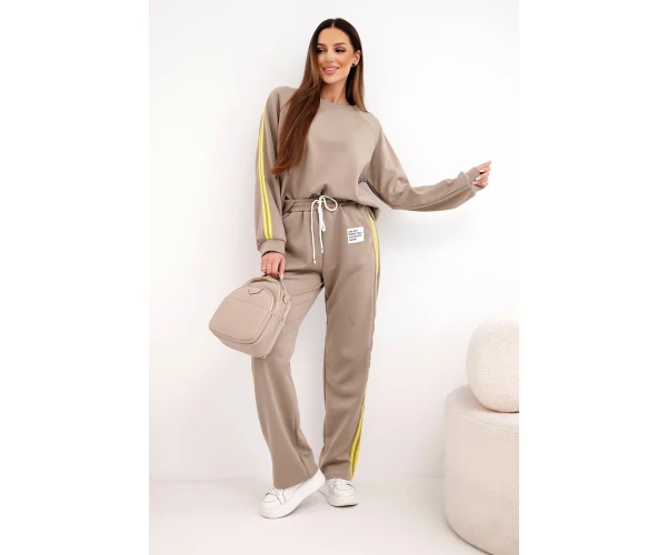Komplet dresowy damski Masełko z lampasami i luźną bluzą fango-1